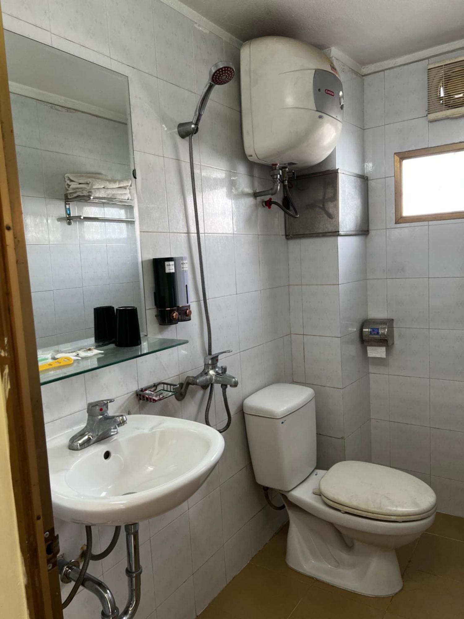 Thu Guest House Ниньбинь Экстерьер фото